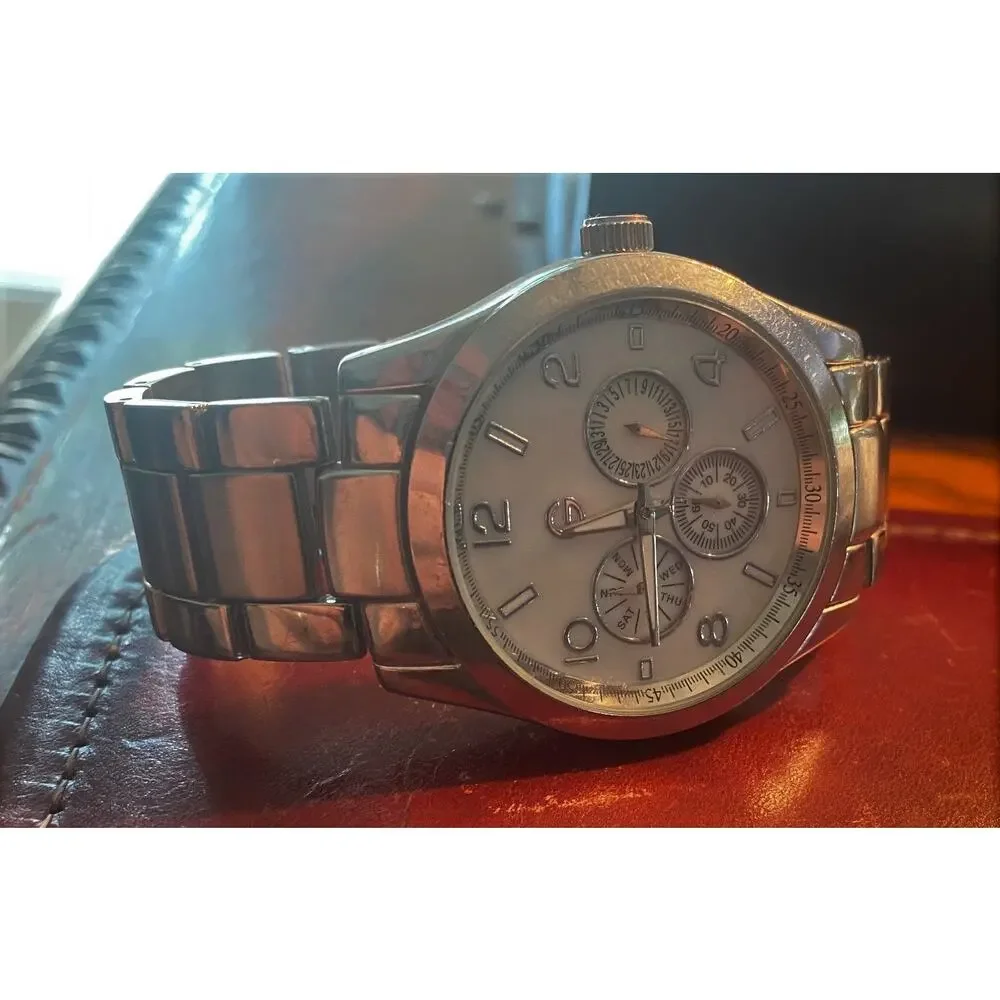 Women's Gossip G Watch, Silver Tone Chrono Style, New battery